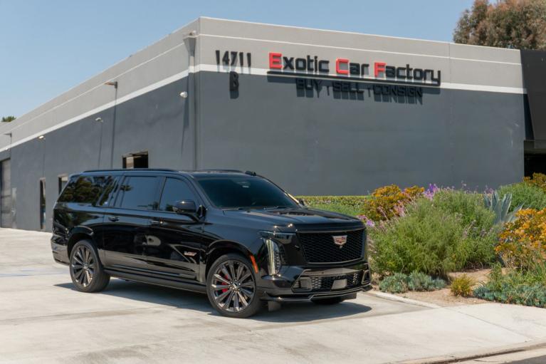 cadillac escalade esv 2025 1GYS9SR9XSR119842 image cadillac escalade esv 2025 1GYS9SR9XSR119842 image